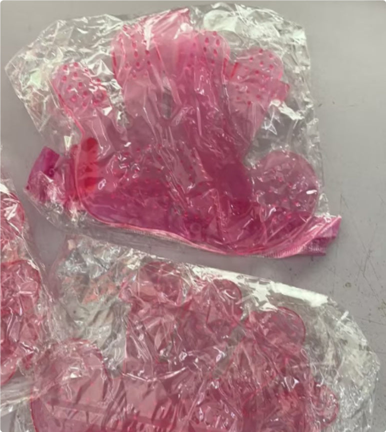 Pet finger grooming brush massage, hand brush cat,